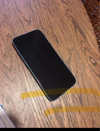 iPhone 13 128GB Apple batería 84%
