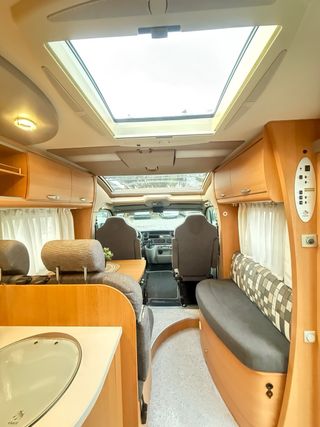 Autocaravana Knaus Nacional/portamotos/alta gama