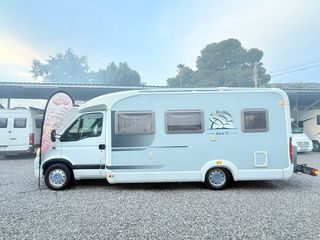 Autocaravana Knaus Nacional/portamotos/alta gama