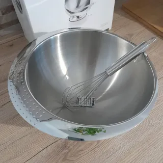 Ciotola AMC in acciaio 24 cm