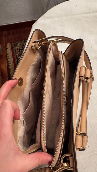Bolso Michael Kors Beige y Dorado