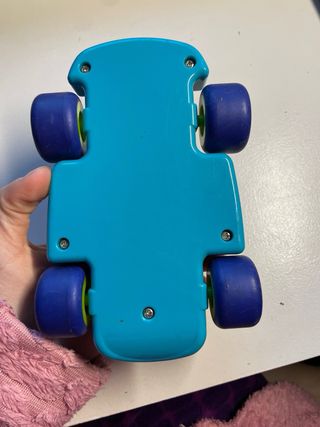 Coche de carreras ItsImagical multicolor