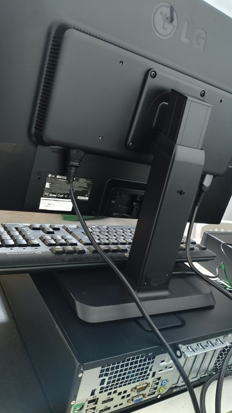Ordenador HP i5 + Monitor 24 + Teclado + Ratón afbeelding 5