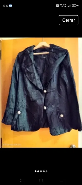 Chaqueta de cuero marrón