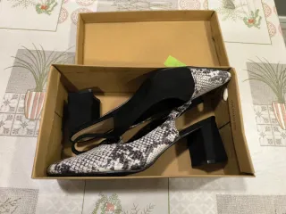 Zapatos de tacón ante y piel talla 40