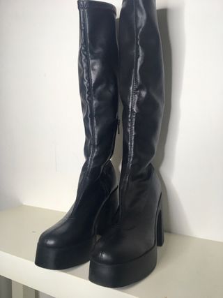 Botas altas negras plataforma