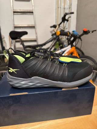 Zapatos de seguridad Reebok Astroride Talla 40