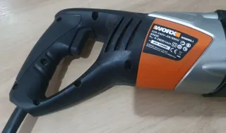 Sierra de sable Worx 800W