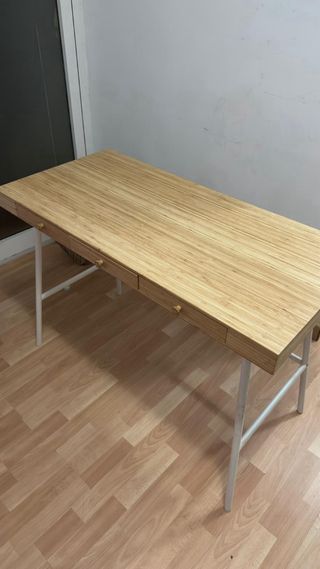 Escritorio IKEA LILLÅSEN Bambú y Metal