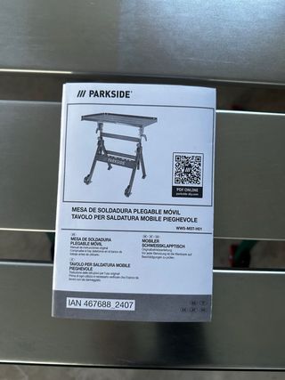 Mesa de trabajo plegable