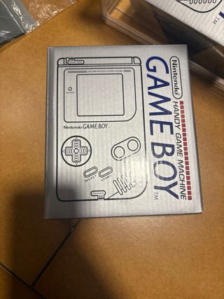 Nintendo Game Boy Beige e scatola