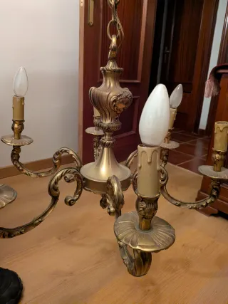 Lámpara araña de techo antigua