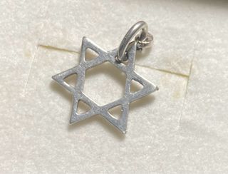 Dije Estrella de David Plata