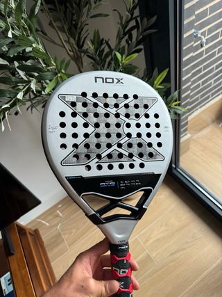 Nox AT10 Genius 18K Agustin Tapia