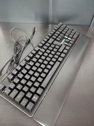 Teclado Mecánico SERIKE newskill