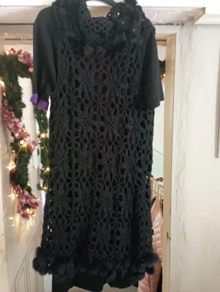 Smanicato traforato con dettagli in lapen