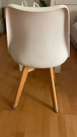 Juego de 4 sillas de comedor blancas