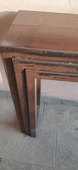 Set di tre panche in ferro e legno impilabili