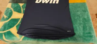 Camiseta training del Valencia CF. Talla S