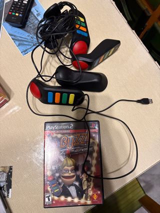 Buzz! PS2 Buzzers y Juego Hollywood Quiz