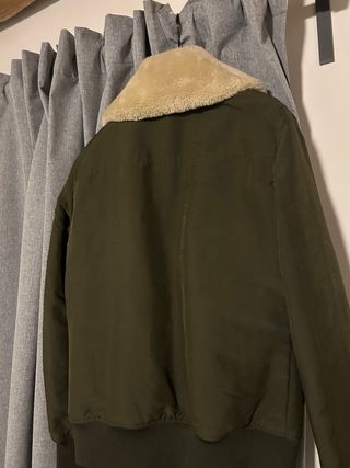 Cazadora Zara verde oscuro hombre