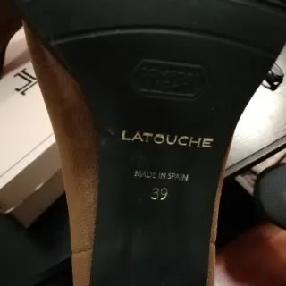 Botines Latouche Ante. Color camel. Talla 3