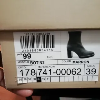 Botines Latouche Ante. Color camel. Talla 3