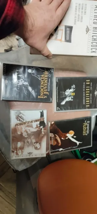 Pack 4 Películas DVD Alfred Hitchcock, dos sin abr