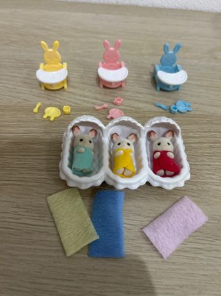 Sylvanian Families Habitación Trillizos