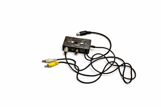 Consola Nintendo NS-81 Beige/Gris vintage.