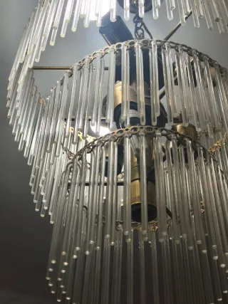 Lámpara de techo cristal y metal dorada