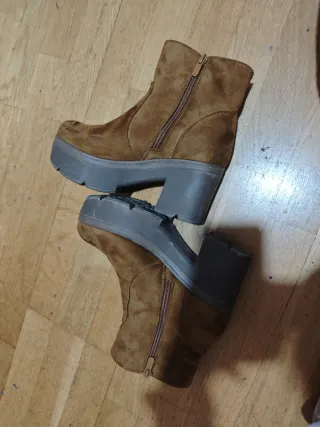 Botines marrones plataforma talla 37