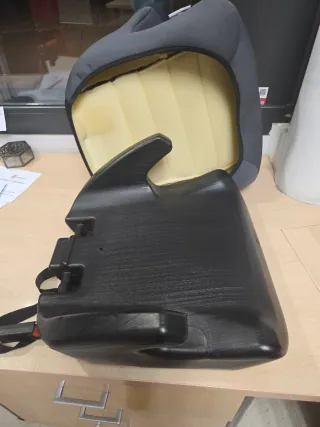 Sedile elevabile per seggiolino auto per bambini