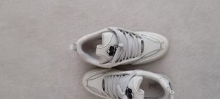 Louis Vuitton Skage Grises Blancas