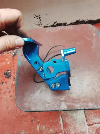 Suporte de Matrícula Universal Azul