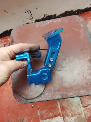 Suporte de Matrícula Universal Azul