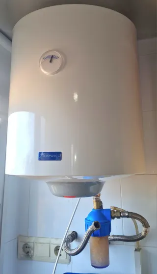 Calentador Acapulco Blanco Nuevo de 50L.