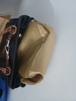 Bolso El Potro Negro y Marrón.