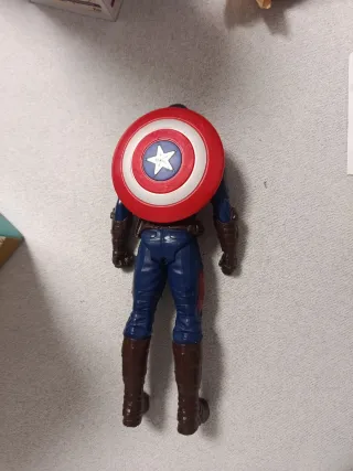 Muñeco Capitán América