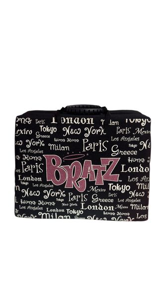 LOTE MUÑECAS BRATZ + MALETIN