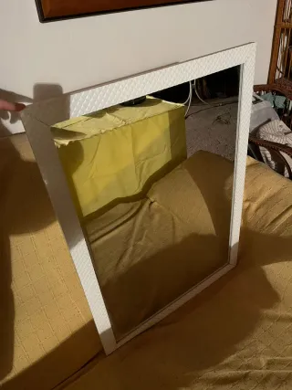 Espejo Marco Blanco Texturizado