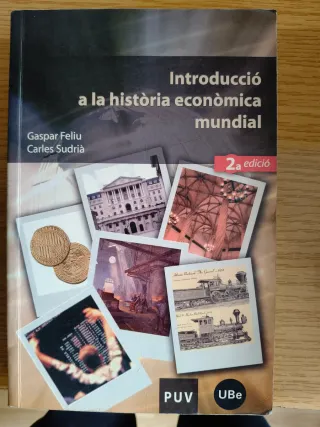 Libro de economía cada uno a 6€