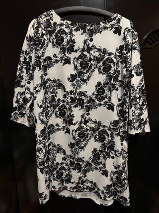 Vestito fantasia floreale bianco e nero