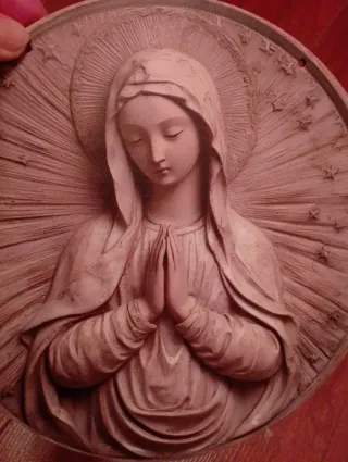 Figura Jesús y disco Virgen María