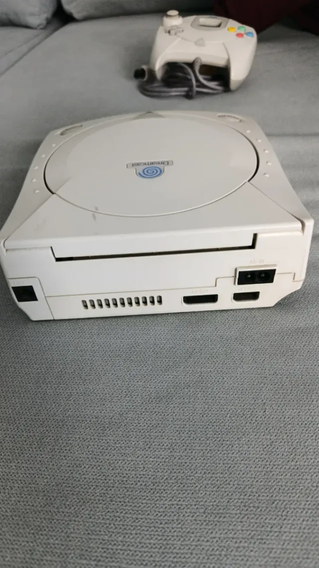 Dreamcast + Controller + Gioco (cd)