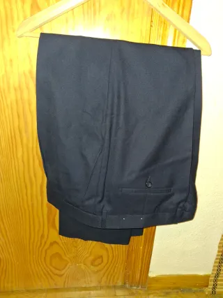 Traje de hombre negro