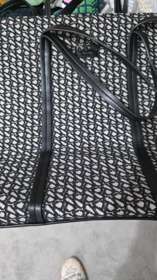 Bolso Pepe Jeans Negro y Blanco