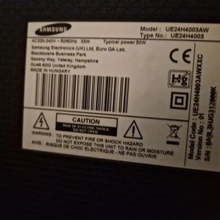 Televisor Samsung 24'' Negro