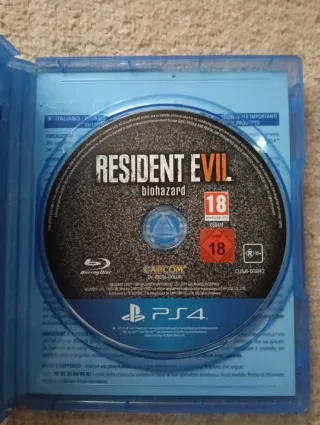 Resident Evil 7 Biohazard - PS4 (Play Station 4)