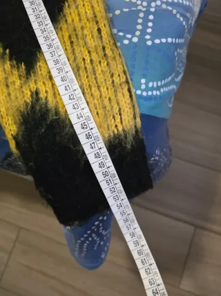 Maglione a rombi giallo e nero taglia M